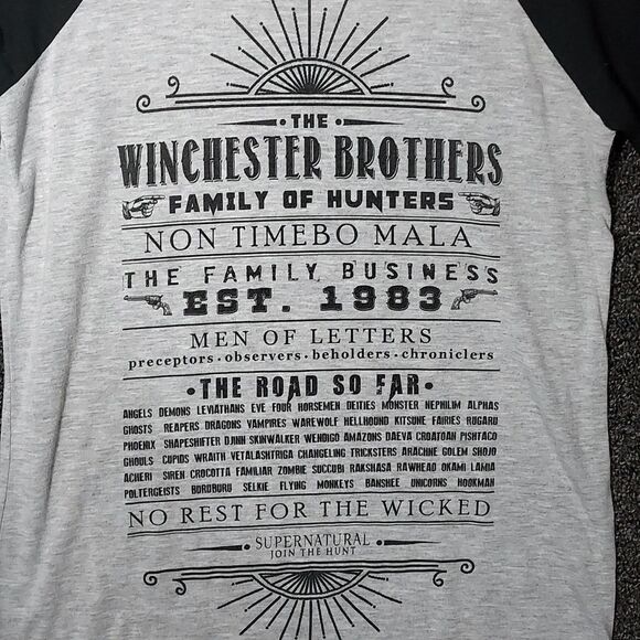 Supernatural Gray and Black Sleeves Size Medium - Picture 2 of 10